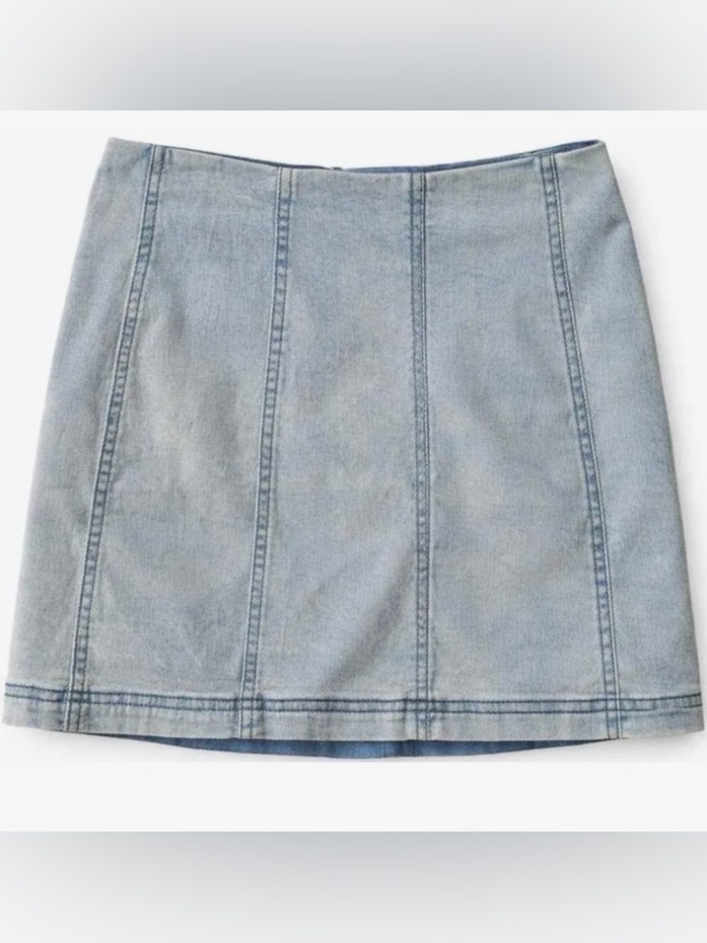 Free People Light Blue Denim Panel Mini Skirt | Size 4 | Never Worn